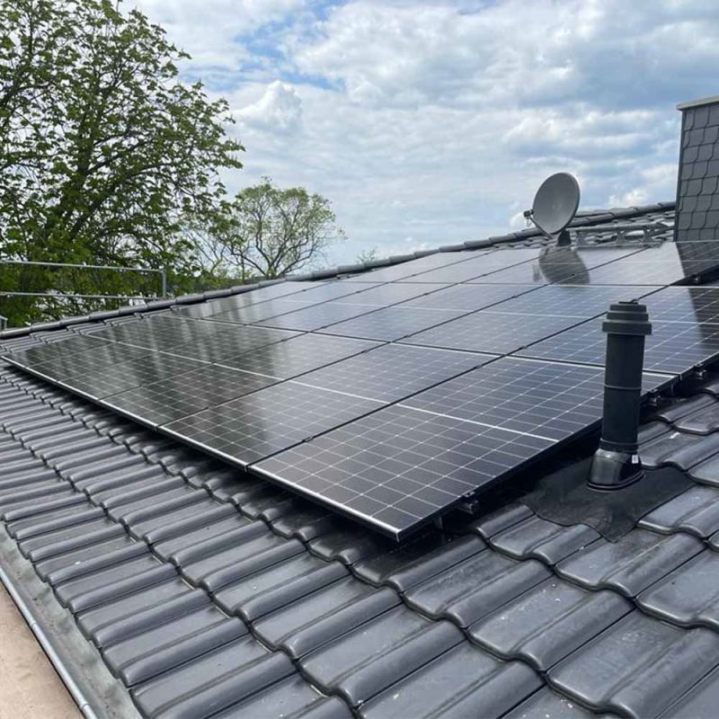 Photovoltaik-Anlage 32 Module 